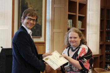 Grad Student Jessica McCain Receives an Award